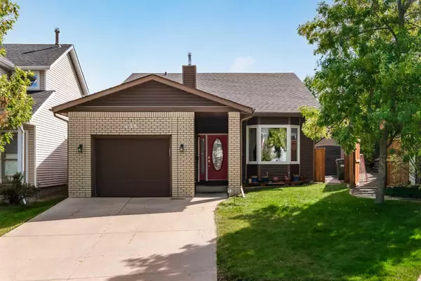 Calgary, AB T2H 1W4,436 Strathcona Mews SW