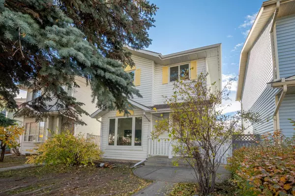 23 Martinwood WAY Northeast, Calgary, AB T3J 3H1