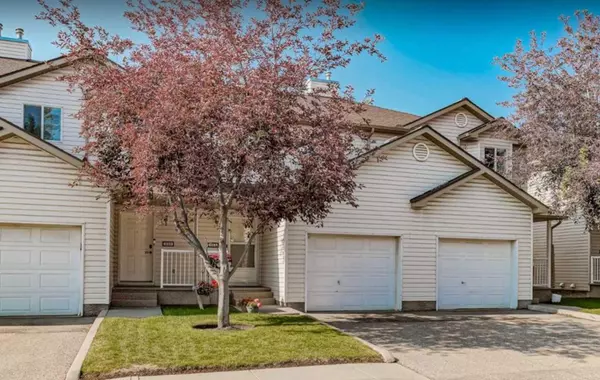 112 Douglas Glen PARK Southeast, Calgary, AB T2Z 3Z3