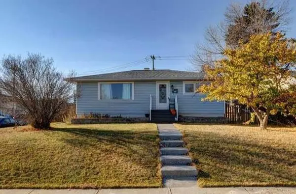 719 Poplar RD Southwest, Calgary, AB T3C 3A1