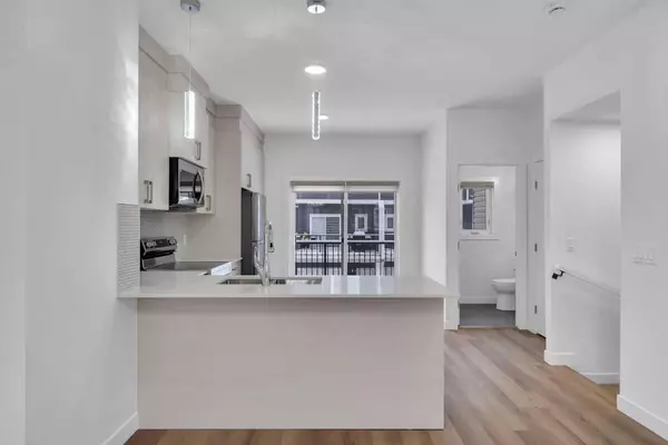 Calgary, AB T3N 2K4,75 CORNERSTONE ROW NE #109