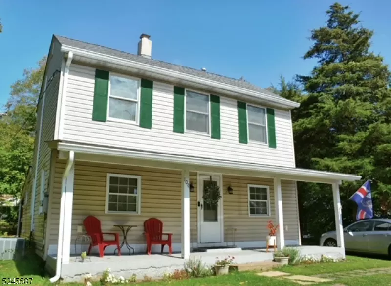 104 Oak Ridge Rd, West Milford Twp., NJ 07438