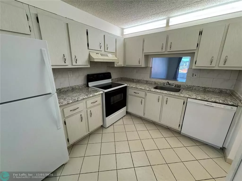 North Lauderdale, FL 33068,1810 SW 81st Ave  #2301