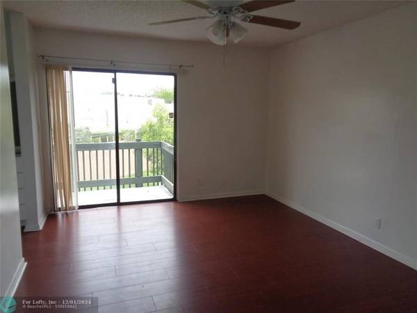 Plantation, FL 33322,8953 W Sunrise Blvd  #8953