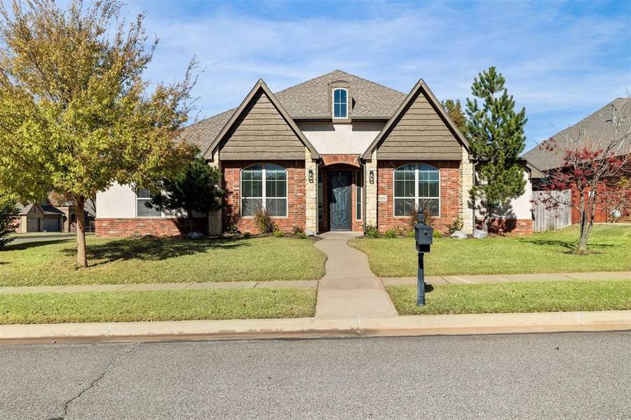 309 Turnberry Drive, Norman, OK 73069