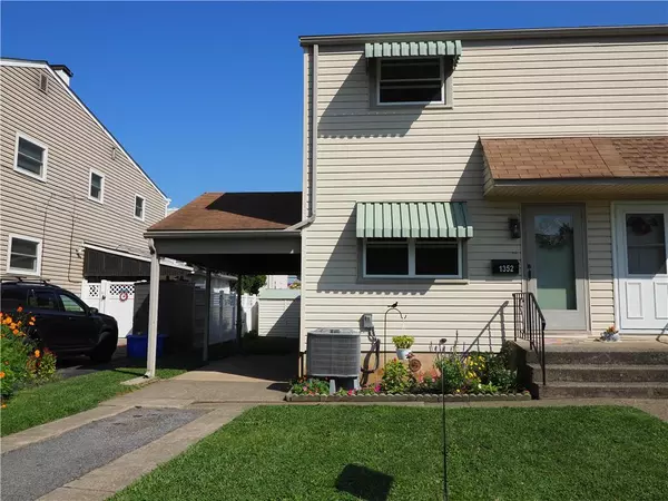 1352 Greenview Drive,  Bethlehem City,  PA 18018