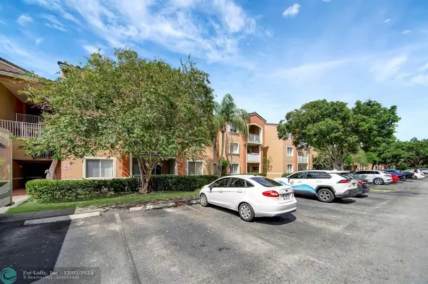 Coconut Creek, FL 33073,3854 Lyons Rd  #208