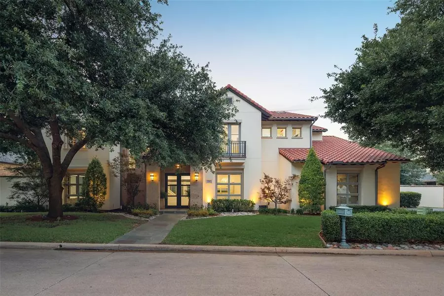 7107 Lake Edge Drive, Dallas, TX 75230