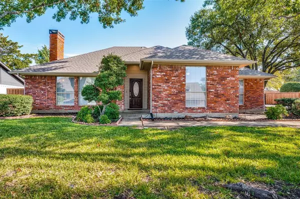 7122 Schafer Street,  Dallas,  TX 75252