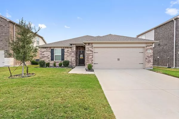 506 Banbury Court, Forney, TX 75126