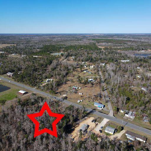 1523 Hwy 22, Wewahitchka, FL 32465