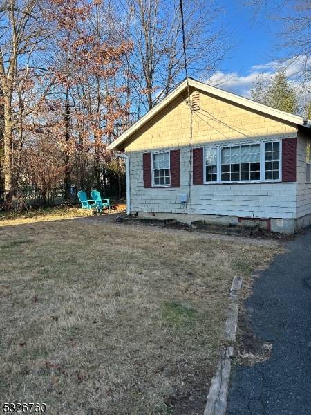 95 E Cedar St, Livingston Twp., NJ 07039