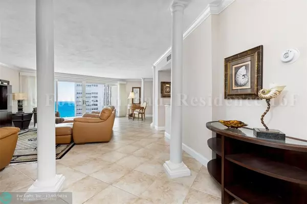 Lauderdale By The Sea, FL 33308,3900 N Ocean Dr  #16F