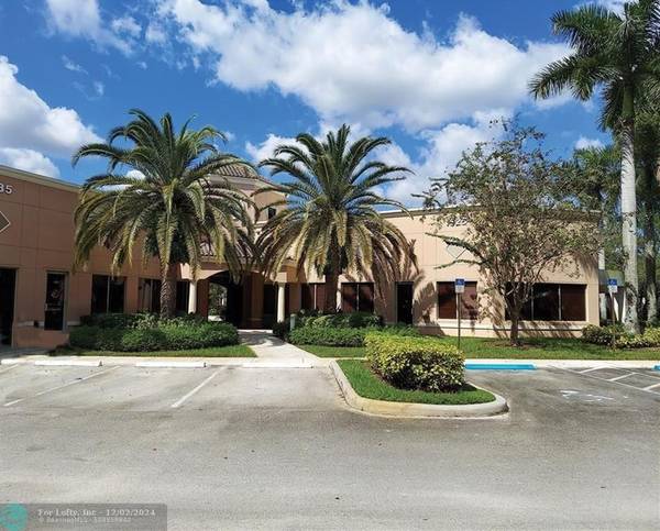 1565 N Park Dr  #103, Weston, FL 33326