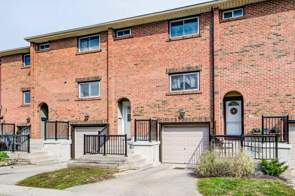 Guelph, ON N1H 3T4,201 Silvercreek Pkwy N #28