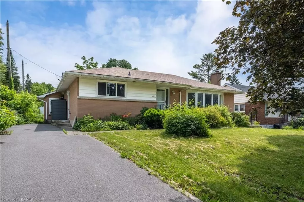 Kingston, ON K7M 3L3,310 ARROWHEAD PL