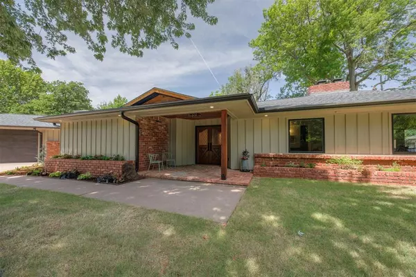 725 W Timberdell Road, Norman, OK 73072