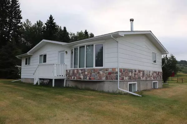 18231 Township Road 542, Rural Yellowhead County, AB T7E 3T4