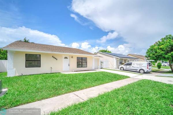 Lake Worth, FL 33463,5445 Thurston Ave