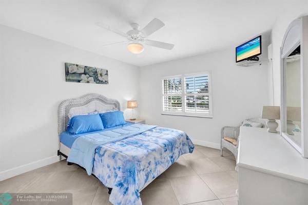 Marco Island, FL 34145,504 Birwood Ter