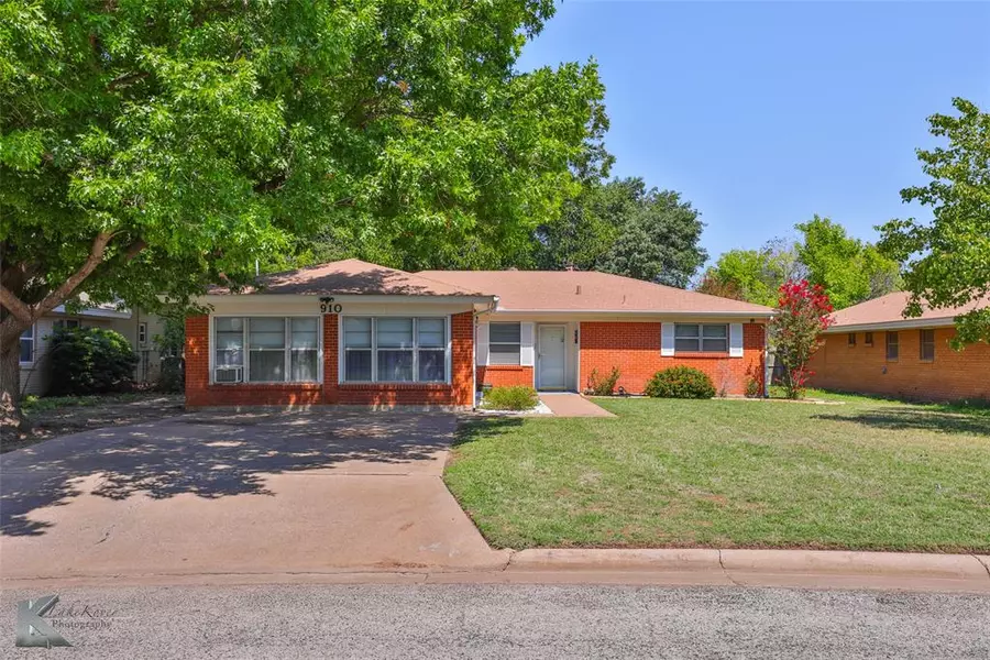 910 E North 12th Street, Abilene, TX 79601