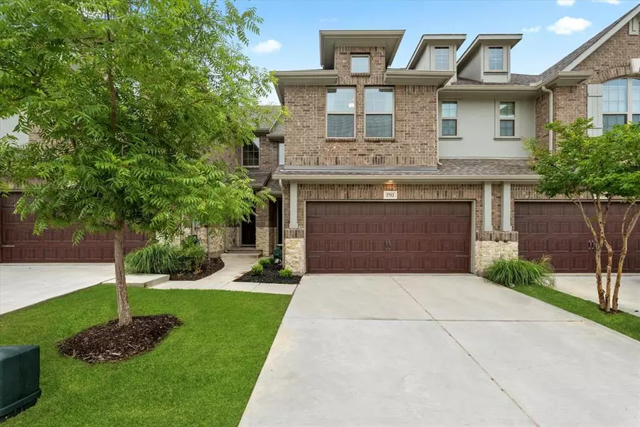 2712 Starburst Drive, Little Elm, TX 75068