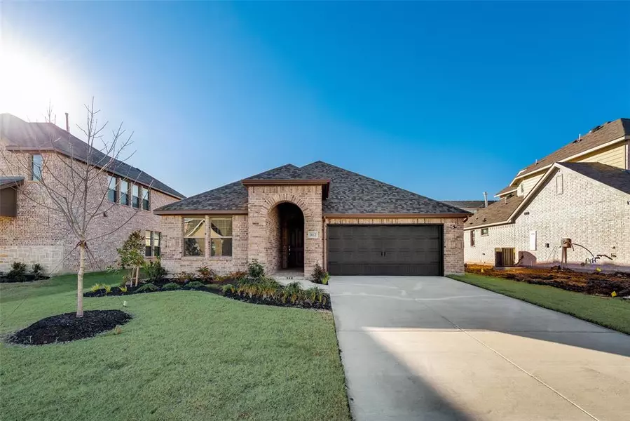 312 Cornerstone Drive, Wylie, TX 75098