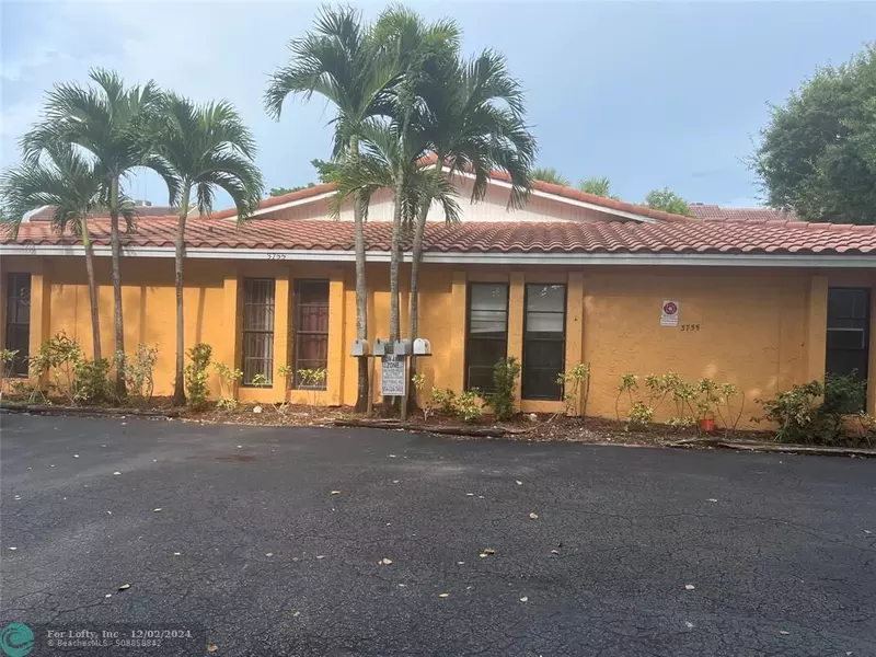 3755 W 116th Ter, Coral Springs, FL 33065