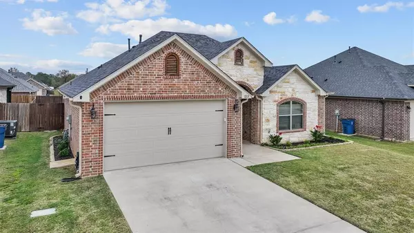 Lindale, TX 75771,213 Patience Avenue