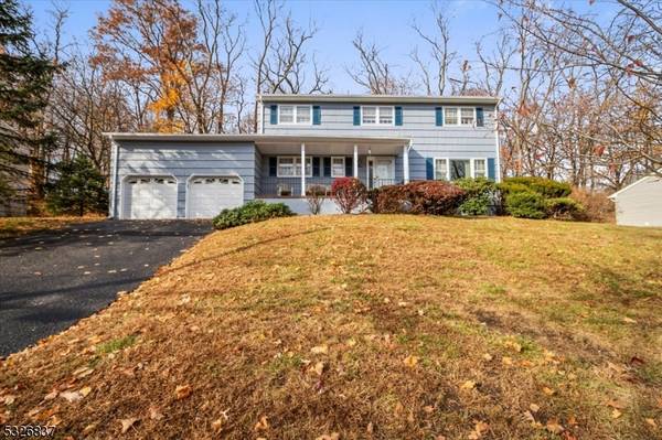 5 Crawford Rd, Parsippany-troy Hills Twp., NJ 07950