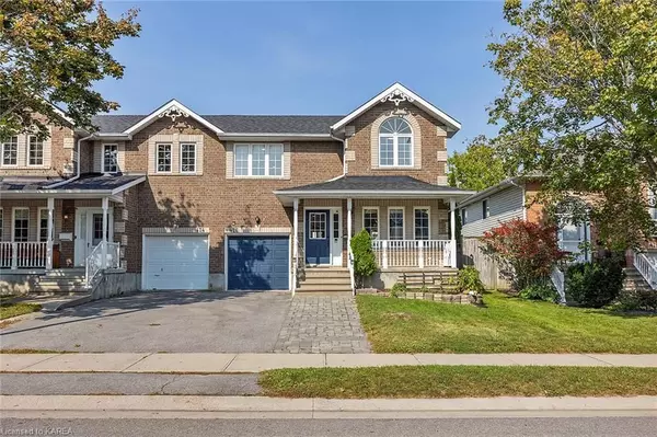 Kingston, ON K7K 7E4,476 FIELDSTONE DR