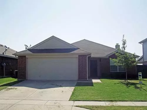 7128 Kickapoo Drive, Fort Worth, TX 76179