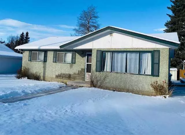 133 SUNWAPTA DR, Hinton, AB T7V 1G2