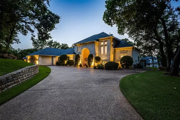 11 Shorehaven Lane, Hickory Creek, TX 75065