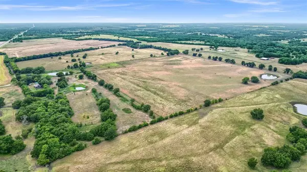 Randolph, TX 75475,000 CR 4234