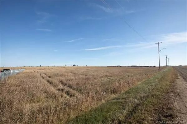 Rural Camrose County, AB T4V 2M9,47017 Highway 21 #21