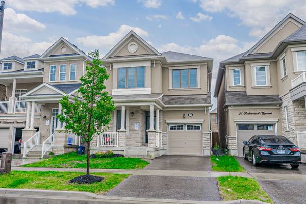 21 Kilmarnock CRES, Whitby, ON L1P 0E8