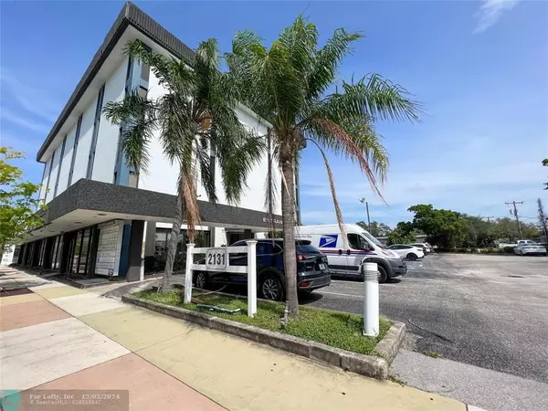 2131 Hollywood Blvd  #207, Hollywood, FL 33020