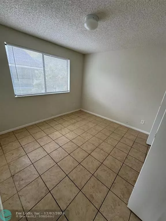 Coral Springs, FL 33071,9144 W Atlantic Blvd  #836