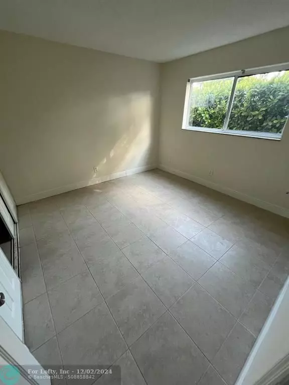 Pembroke Pines, FL 33024,7910 Taft St  #109