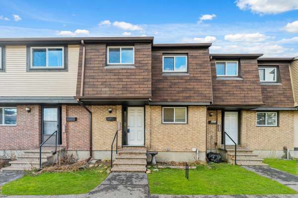 2651 PIMLICO CRES, Blossom Park - Airport And Area, ON K2G 4E7