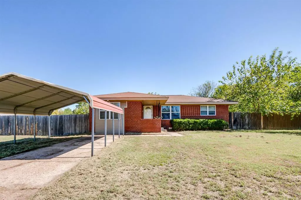 Harrah, OK 73045,1244 N 2nd Street