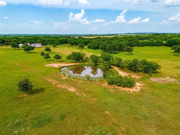 Nocona, TX 76255,319 Quail Run Road