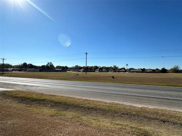 307 Us-377, Whitesboro, TX 76273