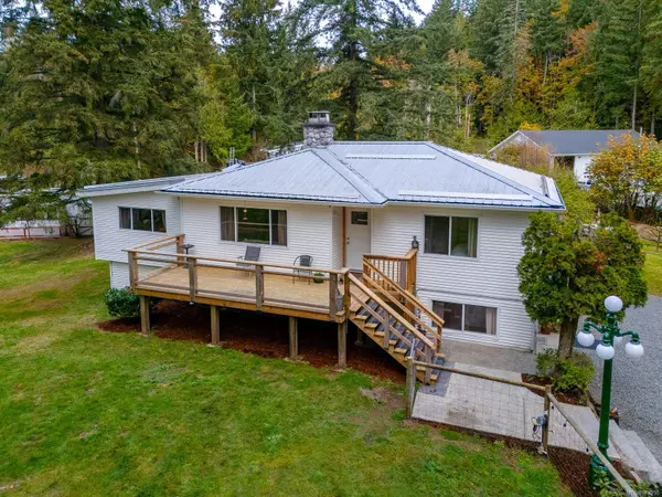 4765 Yellow Point Rd, Nanaimo, BC V9G 1H2