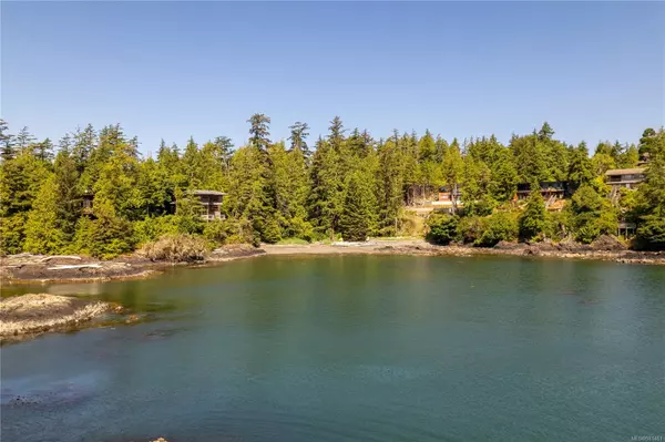 388 Marine Dr, Ucluelet, BC V0R 3A0