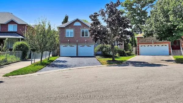 Pickering, ON L1W 3M5,548 Mcleod CRES #Upper