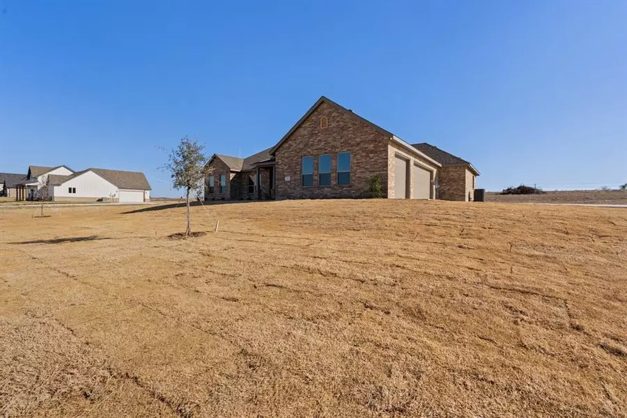 412 COLLUM, Azle, TX 76020