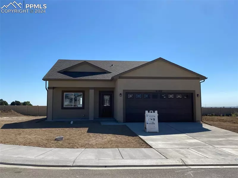 6108 Harper LN, Pueblo, CO 81008