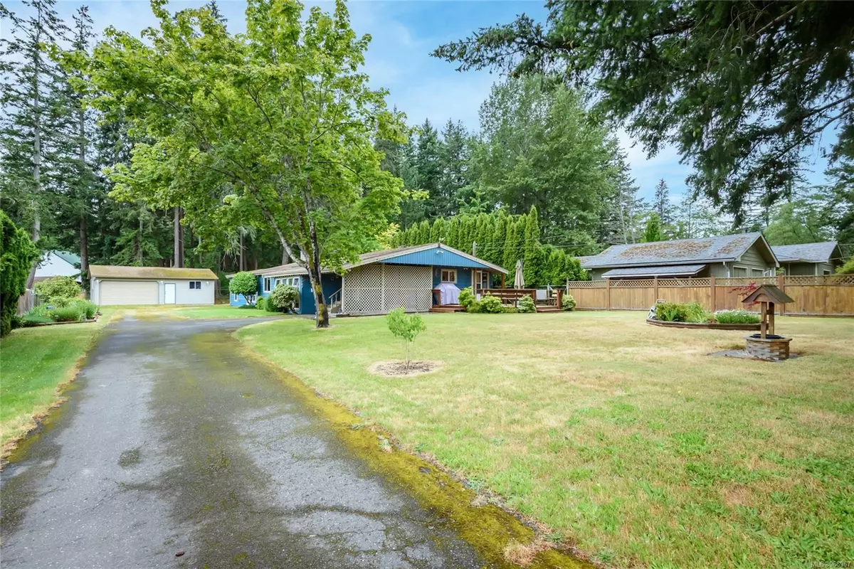 Comox, BC V9M 4C4,1267 Don Rd